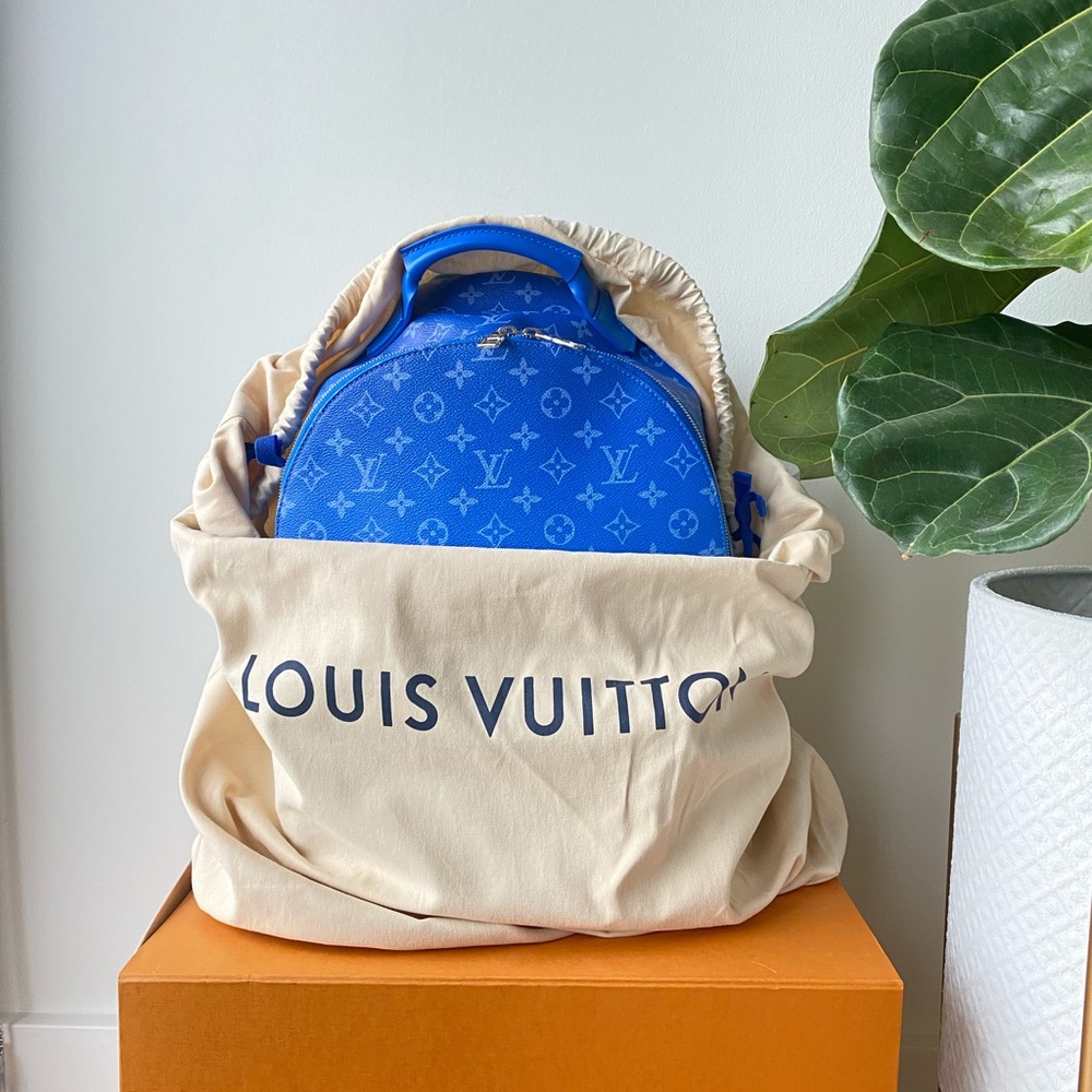 RARE NWT💙Louis Vuitton limited edition Virgil Abloh Clouds multipocket backpack - Picture 11 of 16